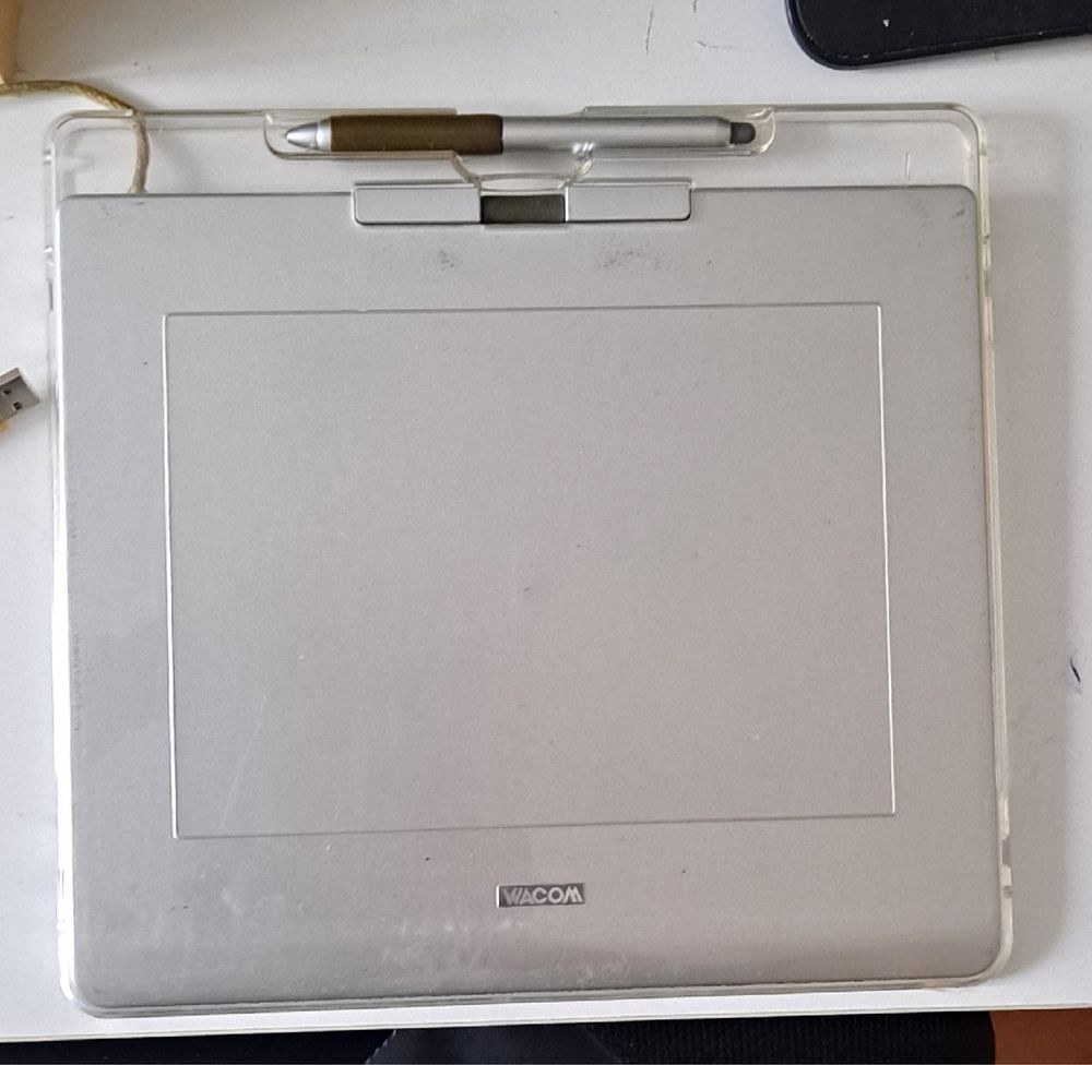 WACOM CTE-640 silver