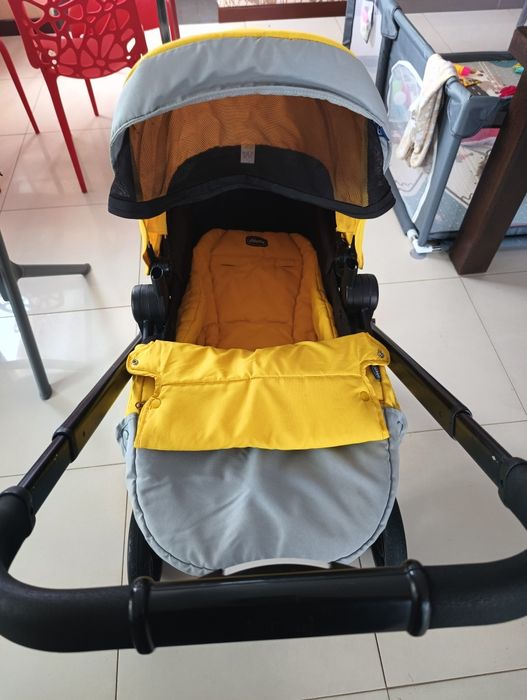 Wózek 3w1 plus nosidełko z bazą