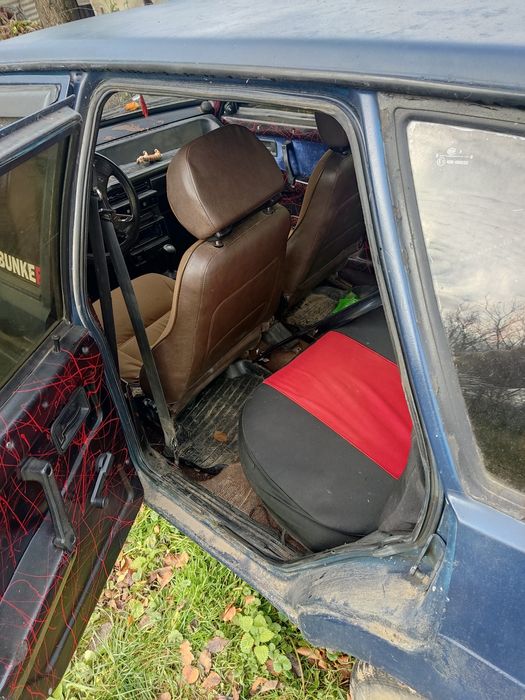 Продається дев'ятка