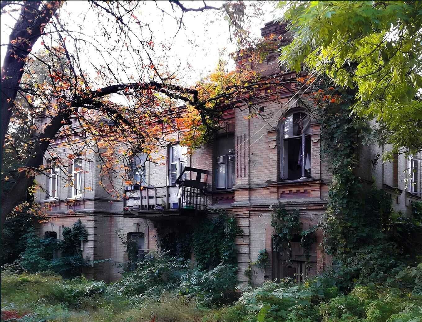 Дом 460м с участком в Шевченковском районе, ул. Тропинина, 6.