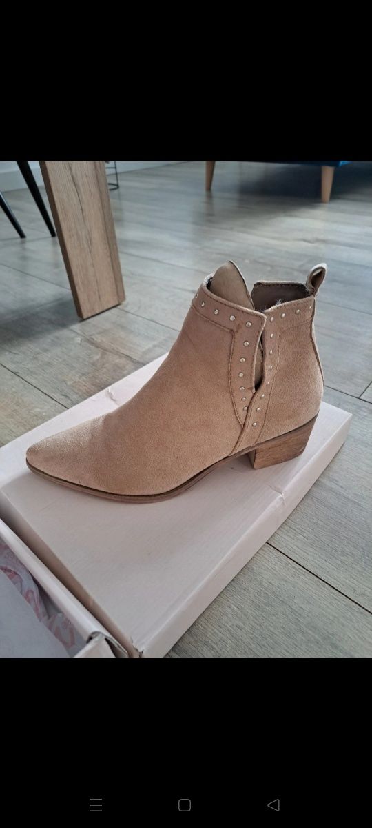 Nowe botki Dezee