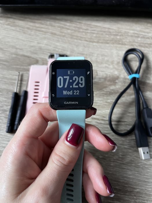 Годинник Garmin forerunner 35