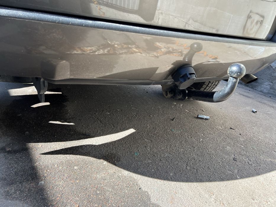 Фаркоп Toyota Rav-4 оригінал