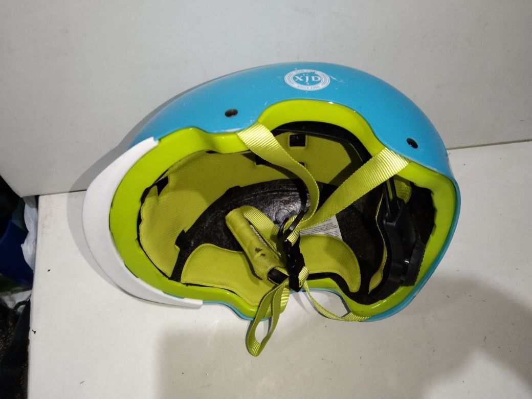 Kask XJD na rolki i BMX rozmiar M 55-58 cm