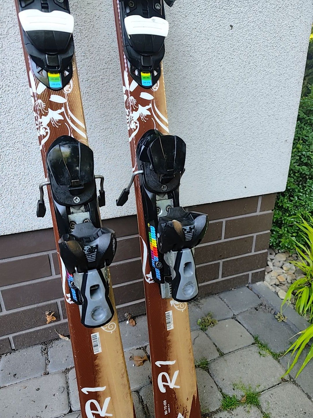 Zestaw narciarski narty volke Attiva R1 + buty Lowa XC 5 wkladka  270-