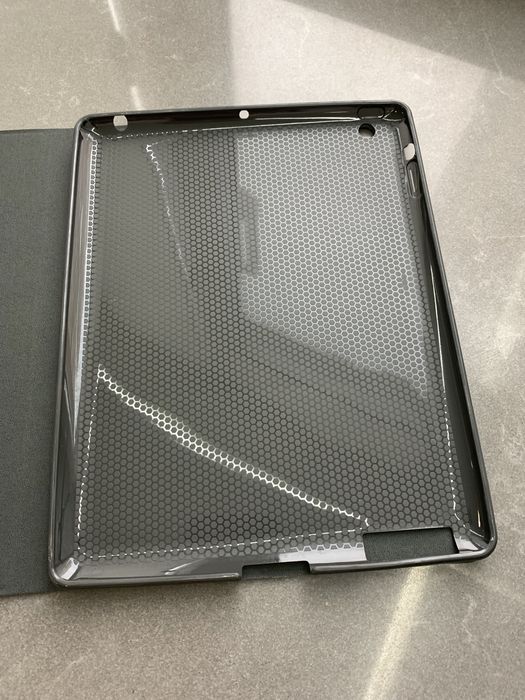 Чохол iPad 10.2”