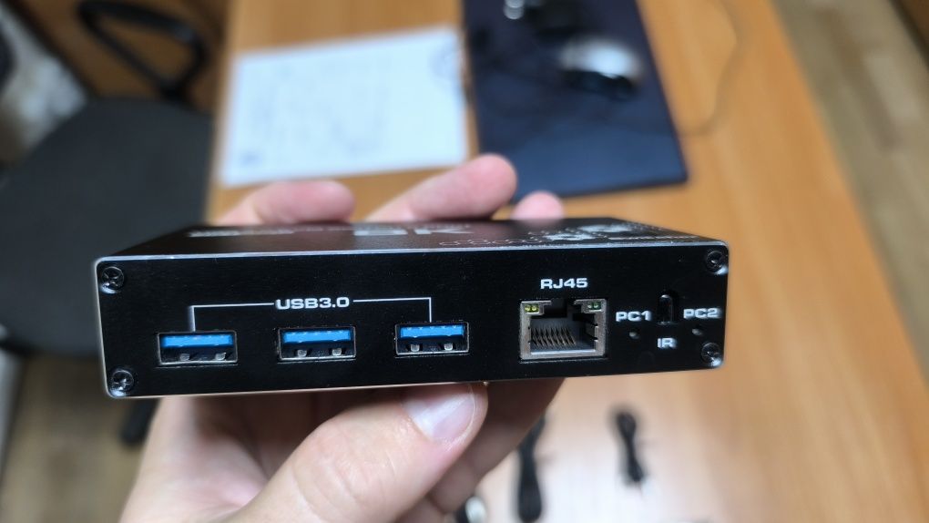 KVM-свич на 2 компьютера Addap KVMS03/2, 8k 30Hz, 4k 120Hz