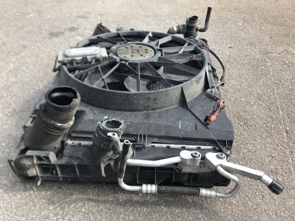 Касета радиаторов BMW E87 E81 Вентилятор радиатор БМВ Е87 Е81 n47