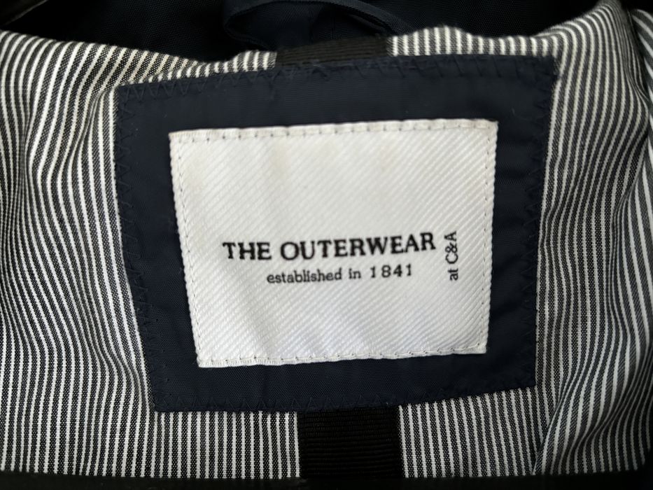 Плащ-парка з потаємним капюшоном, розмір 40