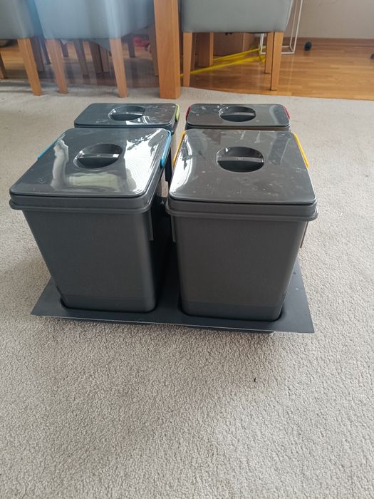 Zestaw koszy na śmieci segregowane do szuflady 60