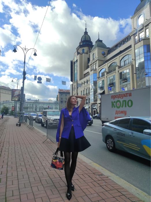Піджак жилетка синій електрик
