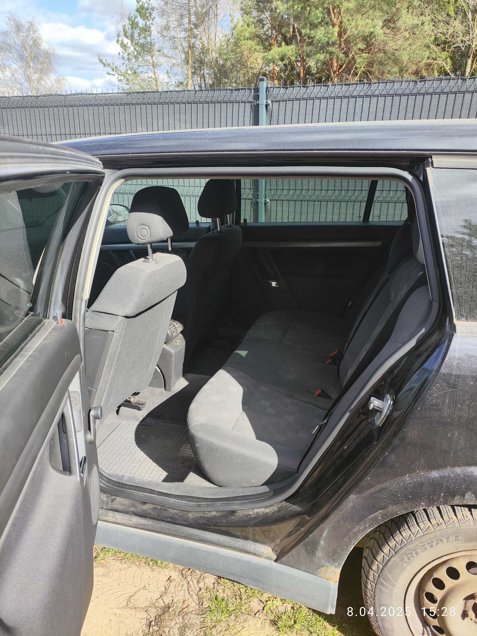 Opel Vectra C 2004 r 2.2 DTI