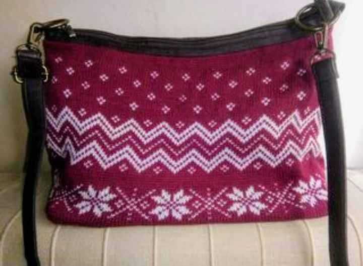 Conjunto Carteira a tiracolo+cachecol Dayaday novos!