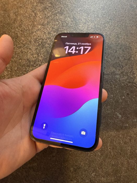 продам iphone 13