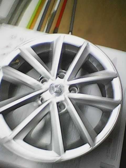 Jantes de 16 pulgadas do Renault Megane S/ Pneus