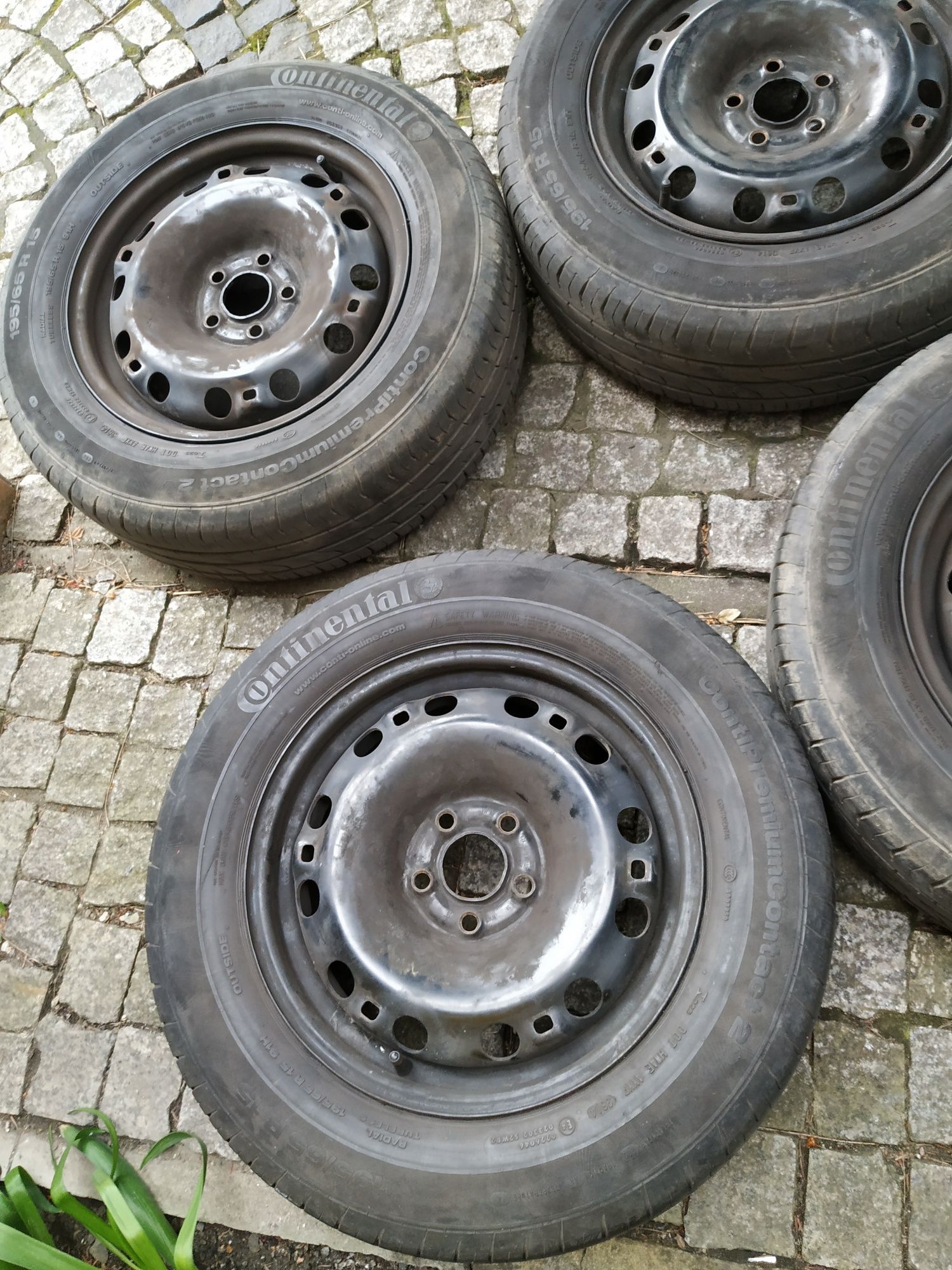 Felgi stalowe 5x100 15 ET38 VW 195/65 R15 Skoda Seat  opony letnie