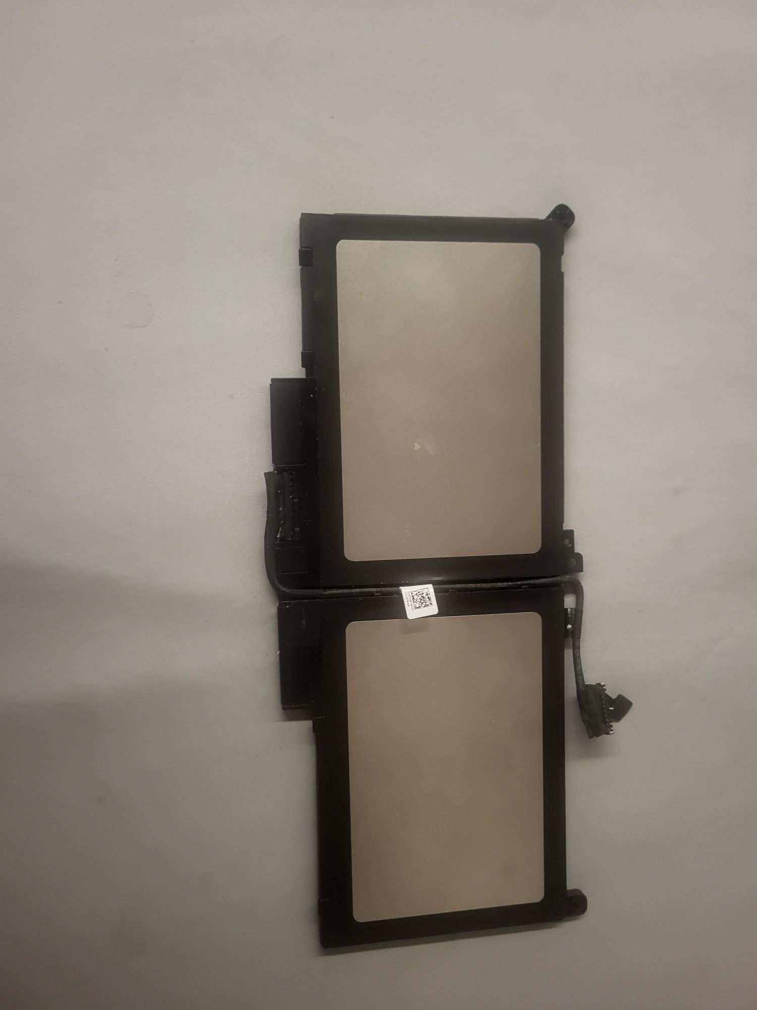 Sprzedam orginalna Baterię do laptopa Dell