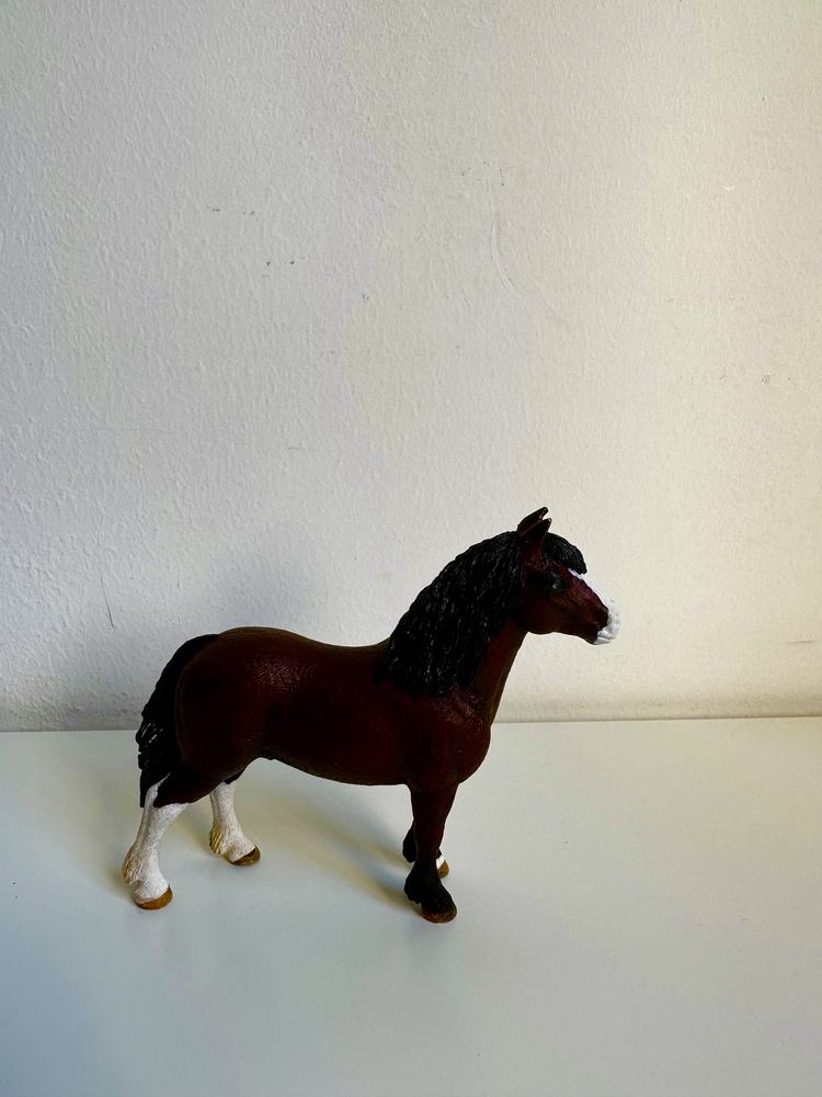 Custom figurki konia Schleich. Idealny na prezent. Promocyjna cena