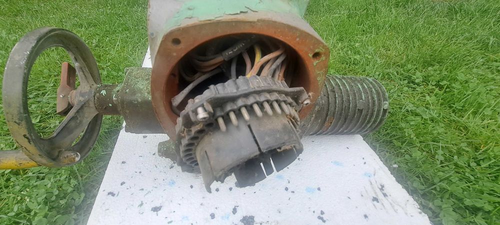 Sprzedam czesci mechaniczne