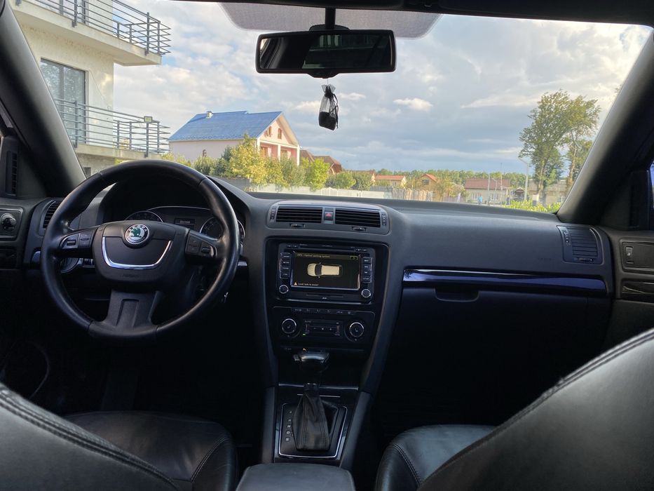 Skoda a5 l&k  2010рік