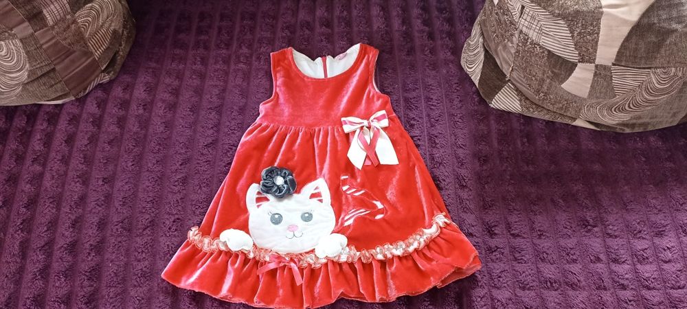 Святкове плаття 98 розміру