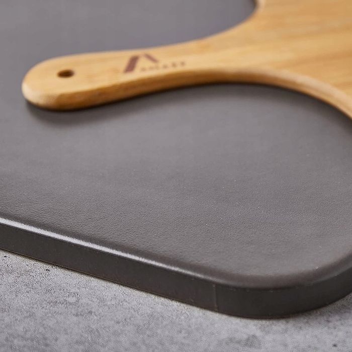 Kamień do pieczenia pizzy z szuflą prostokątny do 600° 30x38x1,5cm