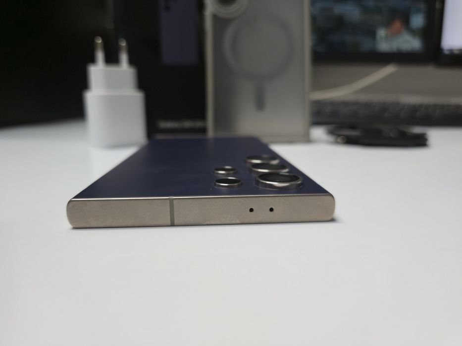 Samsung S24 Ultra 12/512Gb, Офіційний, Ідеал