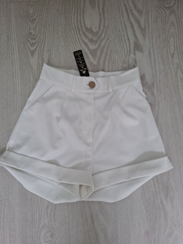 Nowe Spodenki krótkie by me xs