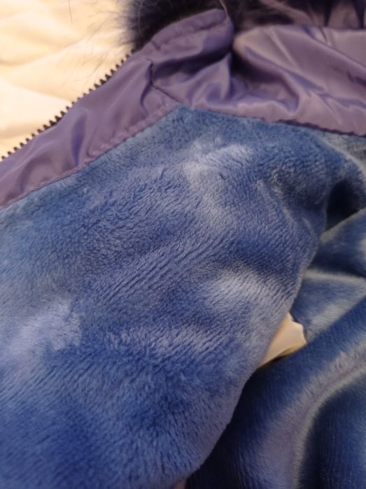 Курточка на девочку