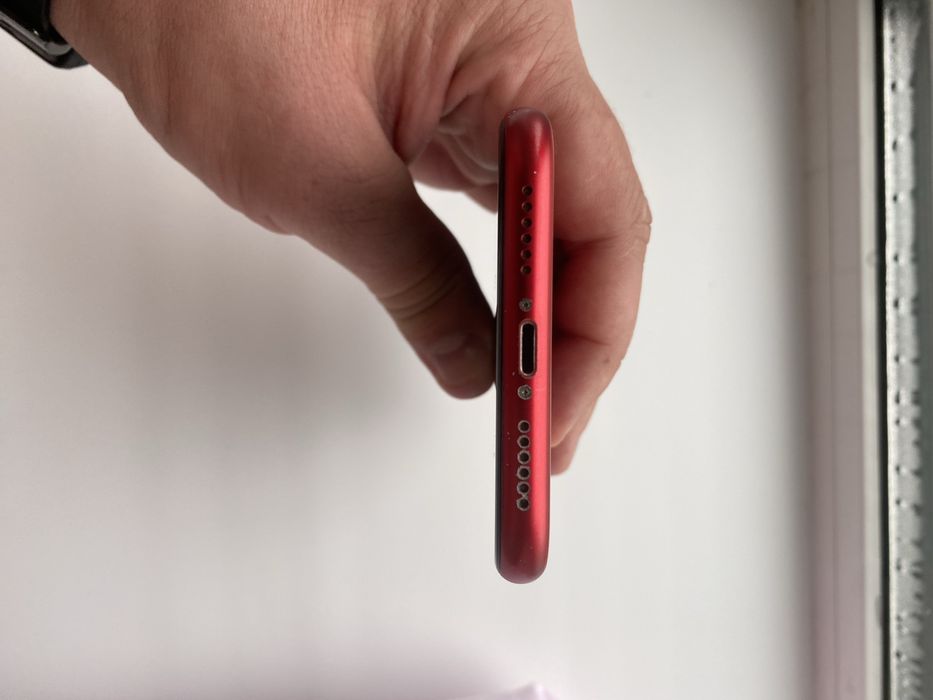 iphone xr 64 Gb ред