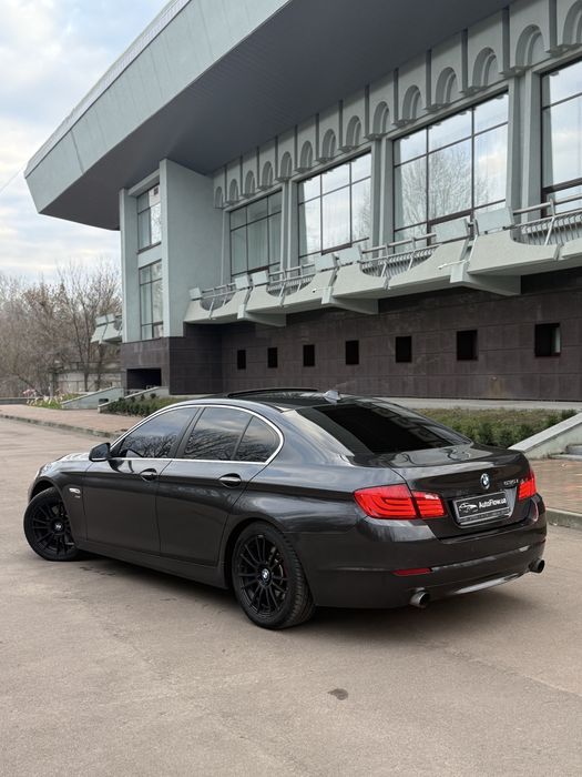 Продам BMW F10 535i / БМВ Ф10 535i