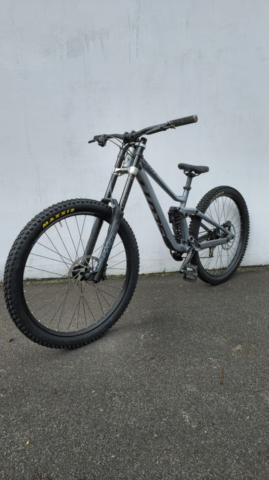 Rower górski Full Enduro DH Scott Gambler 920 z 2024r