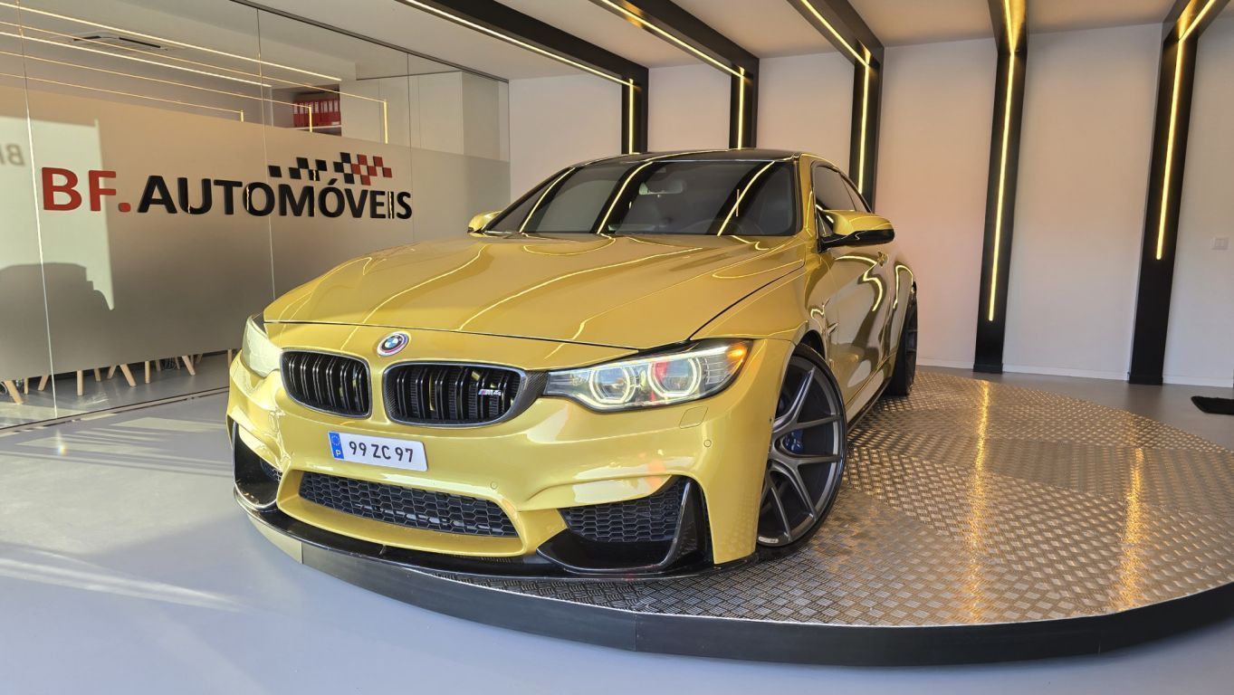 BMW M4 Auto
