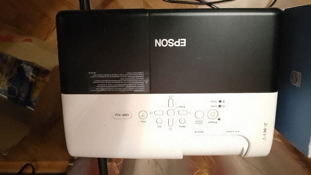 Проектор  Epson EMP -X52