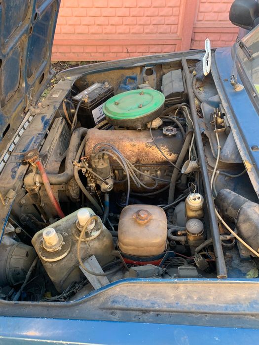 Ваз-2107 на ходу сів поїхав