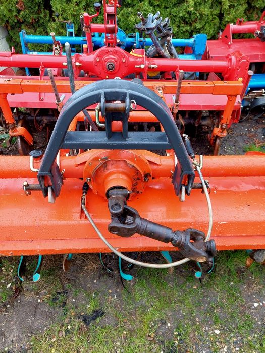 Glebogryzarka Kubota 145cm Szybkozłącze Wałek Oryginał do C330 C360