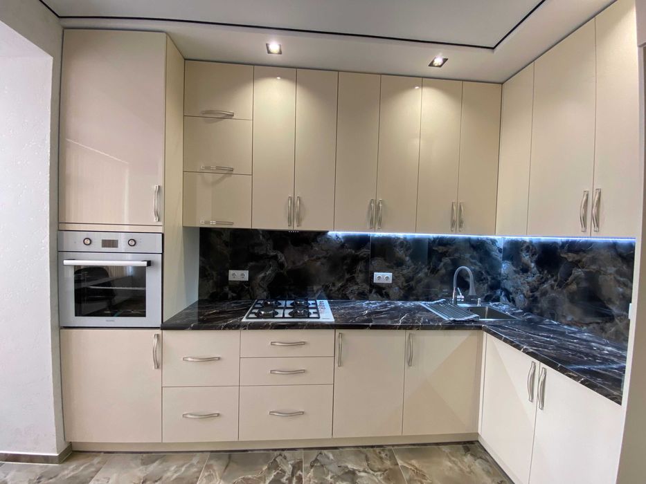 Новобудова з гарним ремонтом підходить під іпотеку