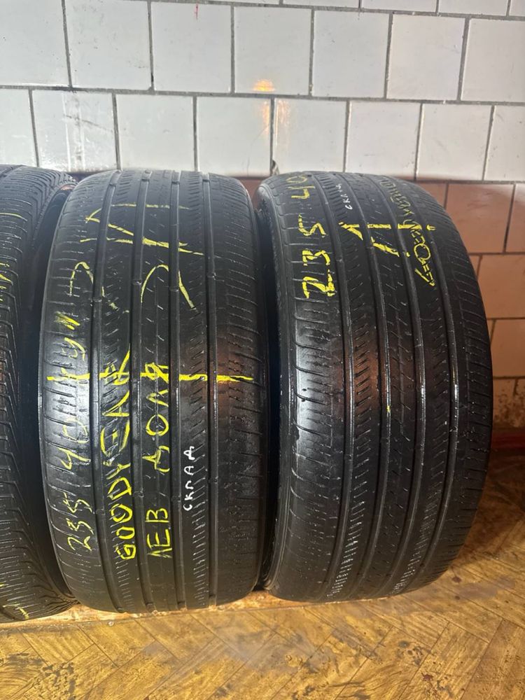 Літня резина (2)Continental+ (2) Goodyear 235/40R19