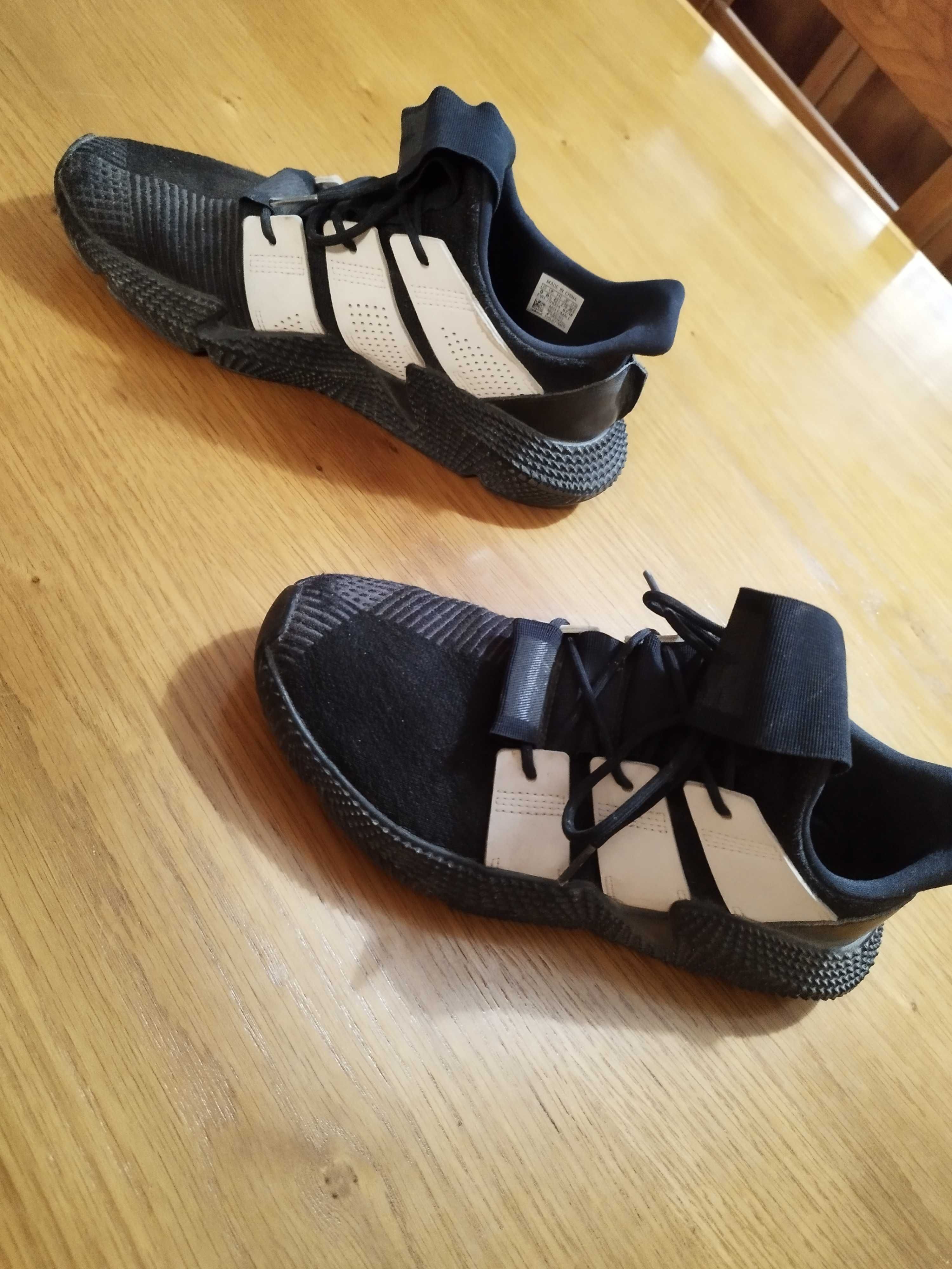 Sapatilha Adidas prophere