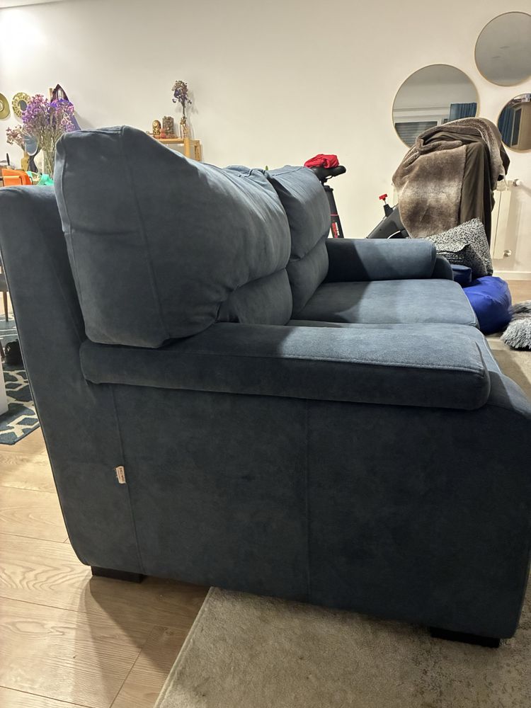 Sofa 3 lugares  - Em perfeito estado