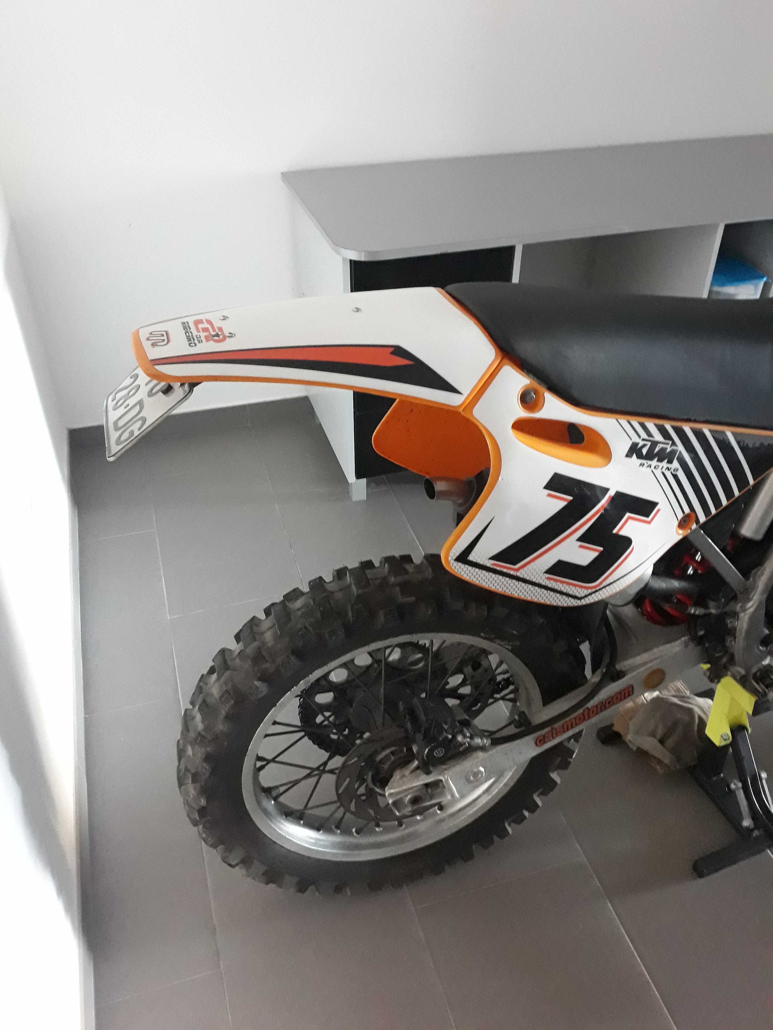 KTM 300 2T - Matriculada e com luzes - Toda restaurada