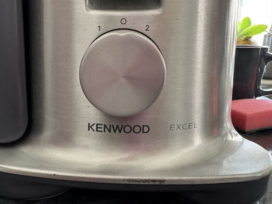 Centrifugadora para sumos naturais