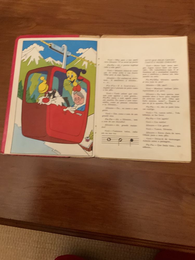 Piu Piu e Silvestre aprendem musica - Disco e livro ilustrado-1975