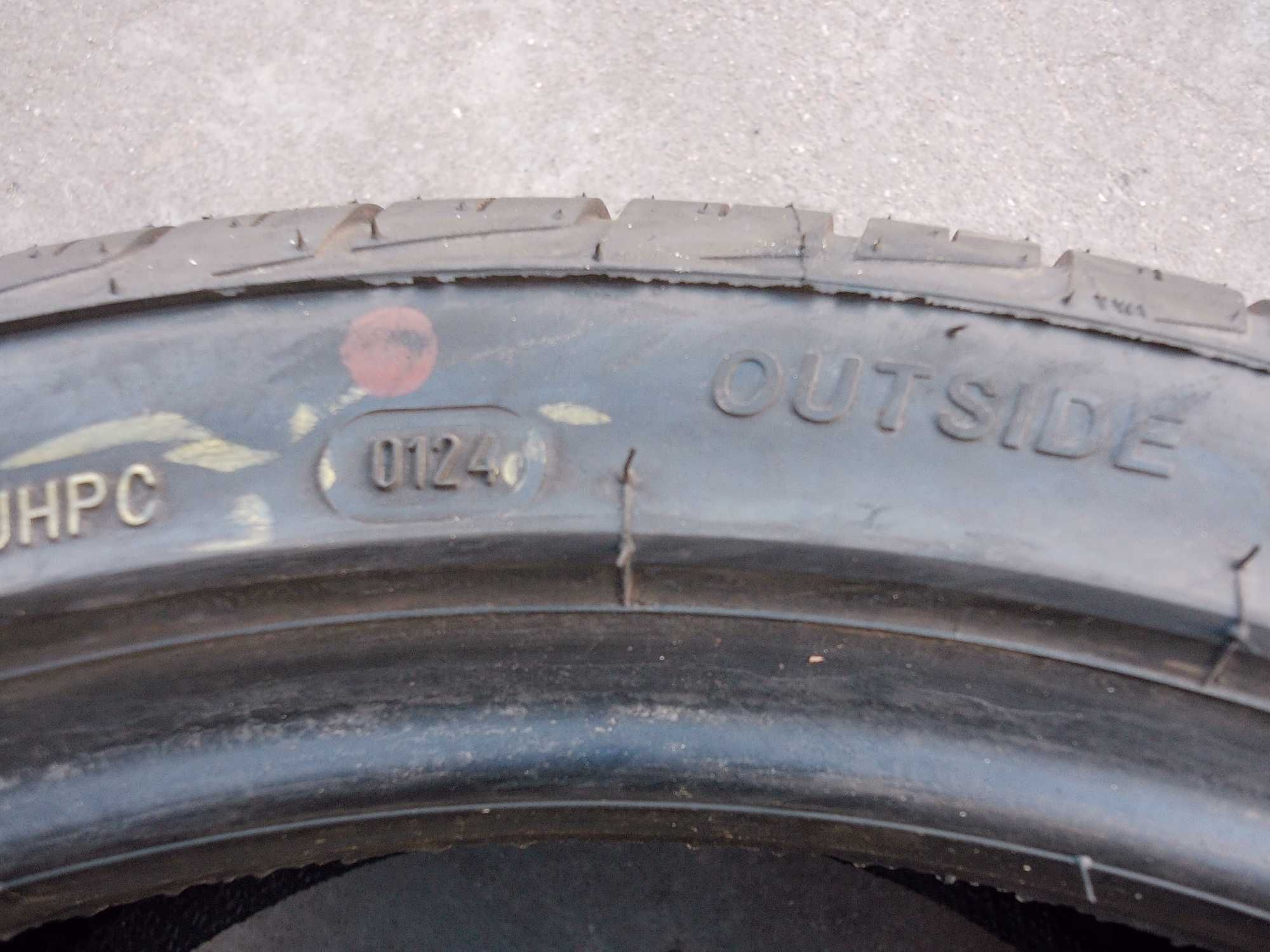 Austone Athena Sp-701 245/45/18 97W XL z 2024r jak nowe