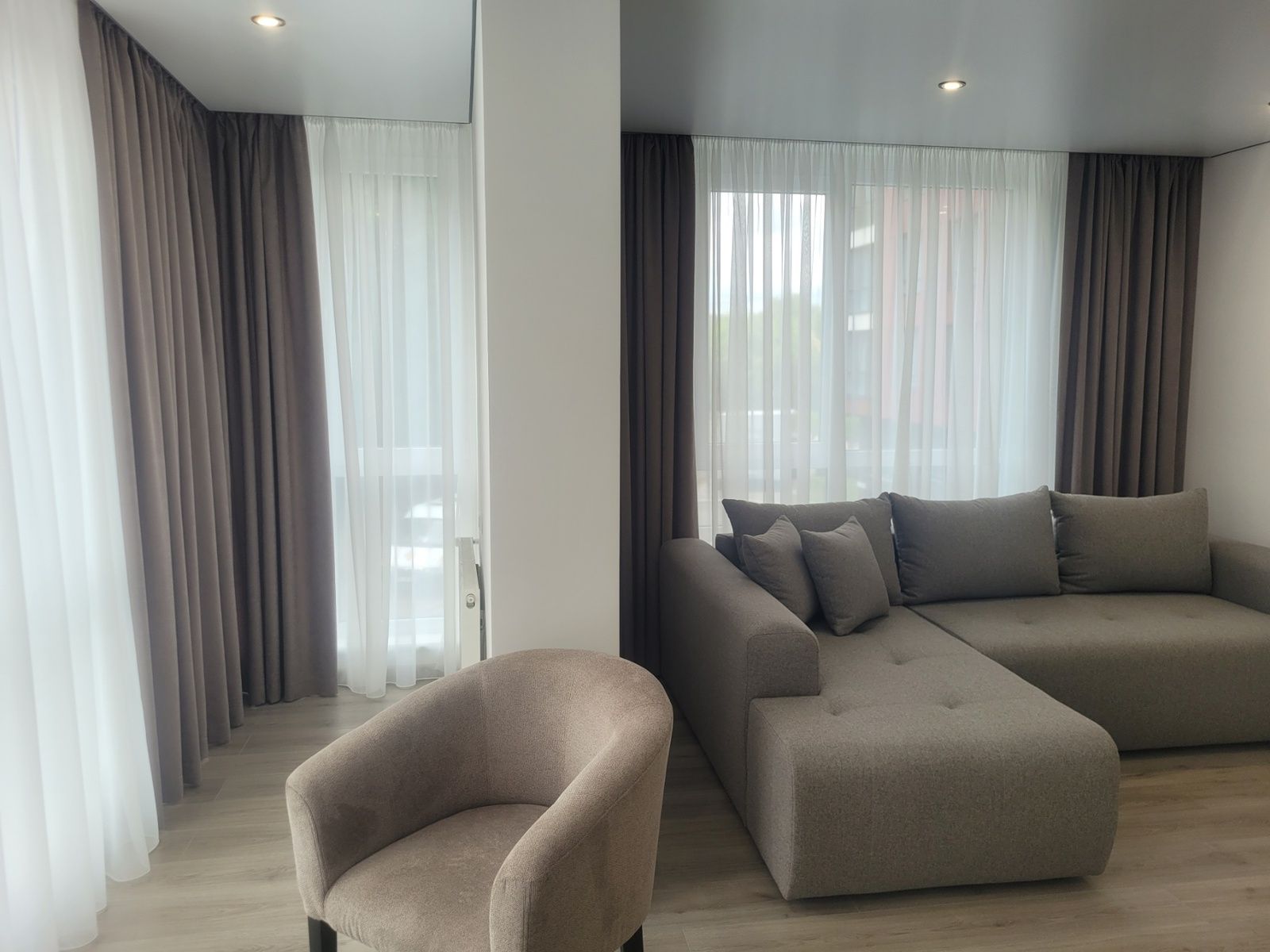 Продаж 2к квартири, 76 кв.м, пров. Цегельний, Дружба