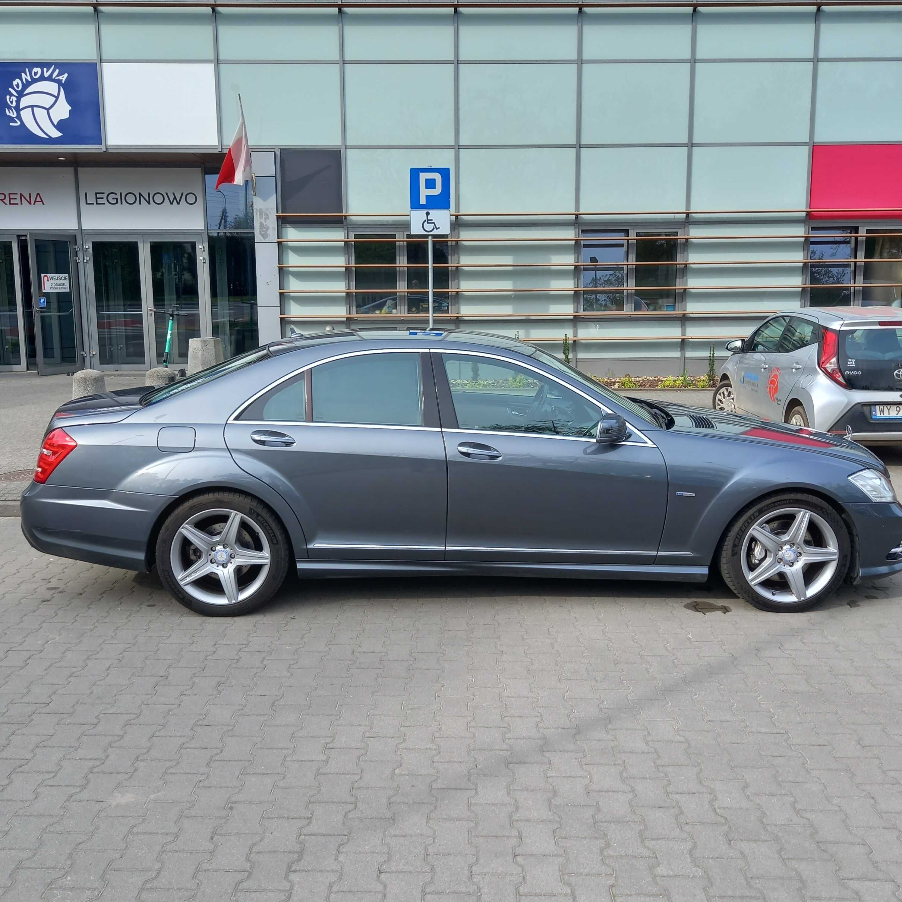 Mercedes S 350 super stan