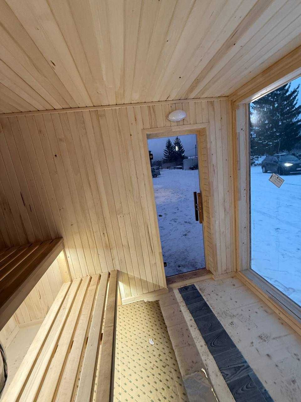 Sauna z dużym oknem panoramicznym