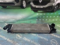 Радіатор інтеркулера 144960050R 144962019R Renault Trafic Opel Vivaro