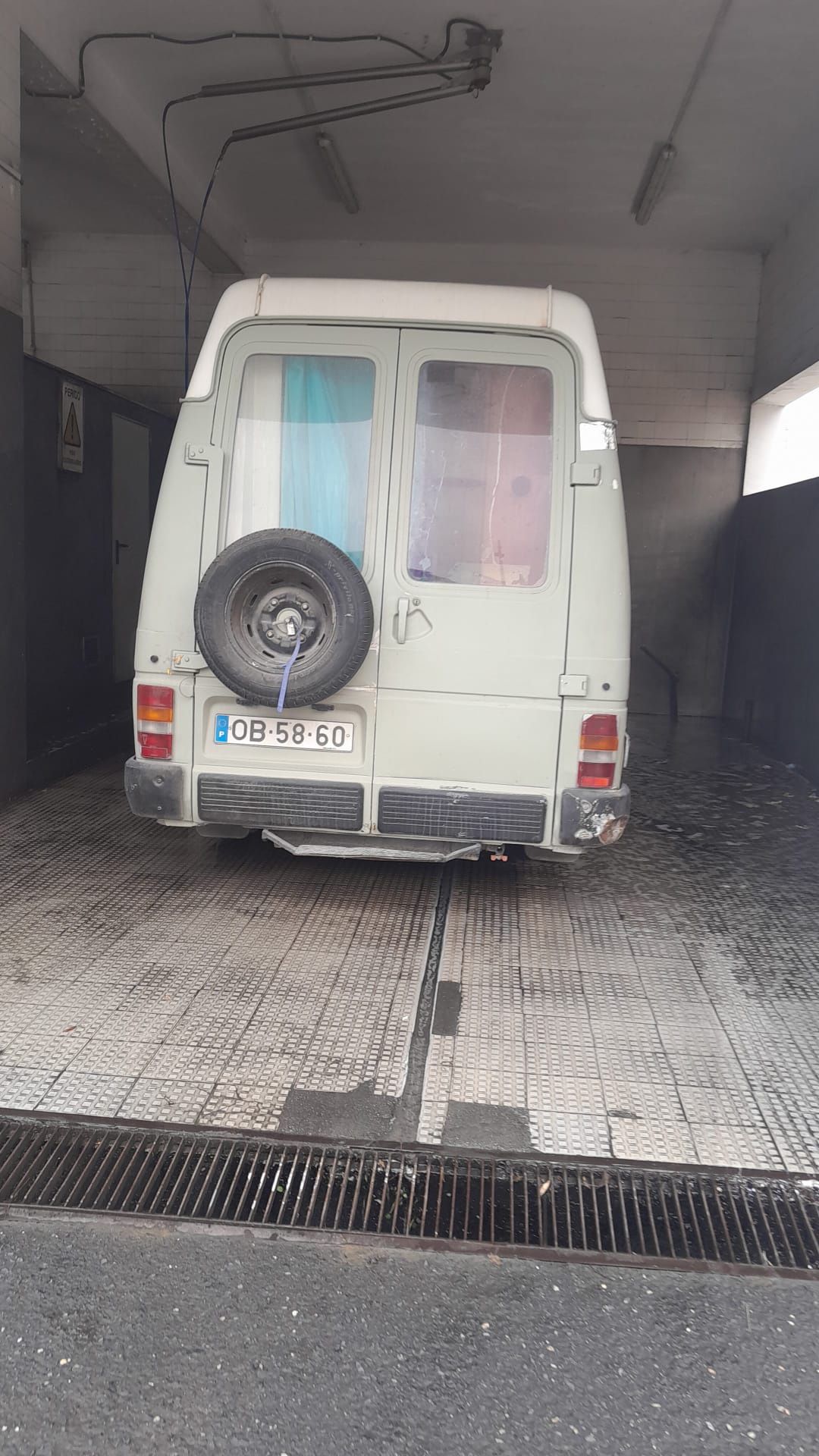 Autocaravana renault trafic (Andrade)