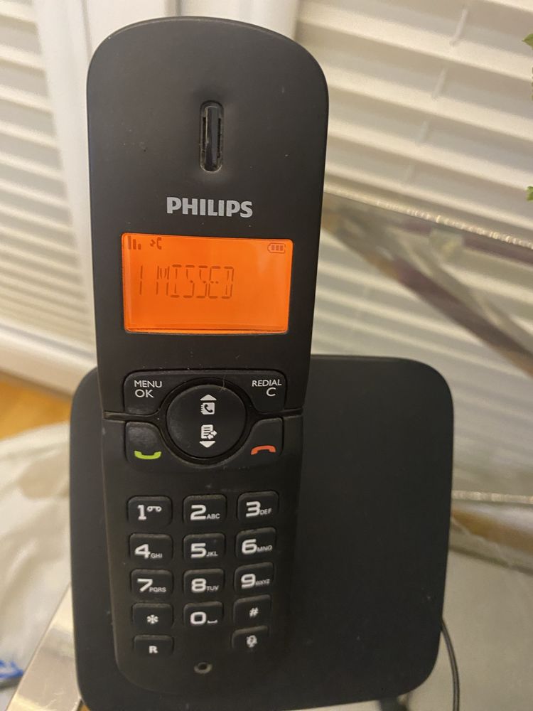 Telefon domowy bezprzewodowy Philips idealny nowe akumulatorki